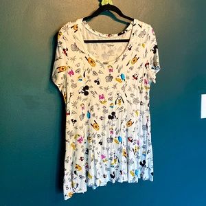 Torrid Disney size 0 top